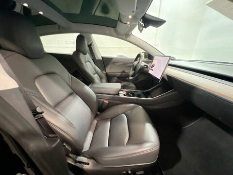 2018 Tesla Model 3 Mid Range