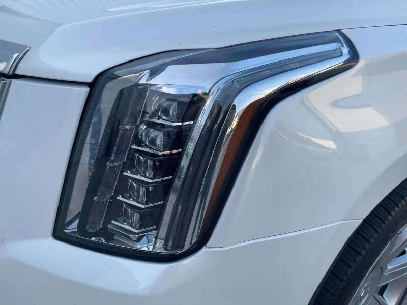 2015 Cadillac Escalade Luxury