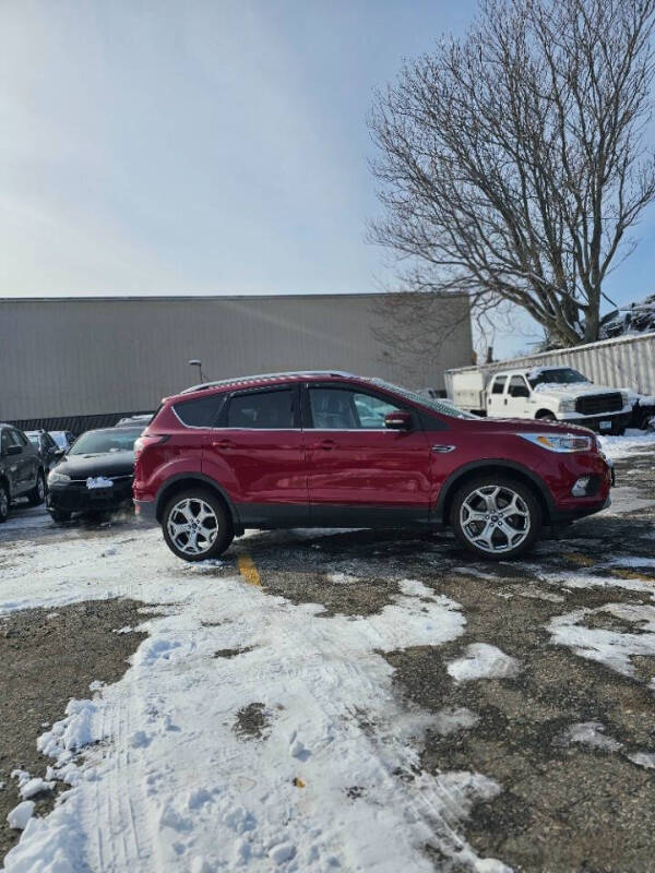 2017 Ford Escape Titanium