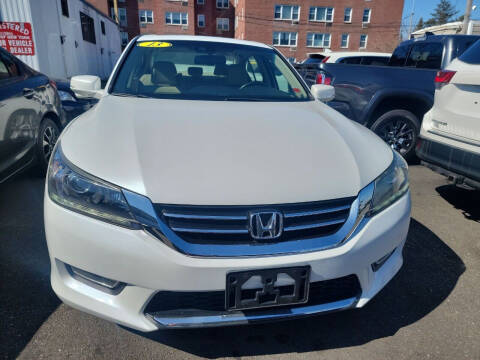 2013 Honda Accord for sale at OFIER AUTO SALES in Freeport NY