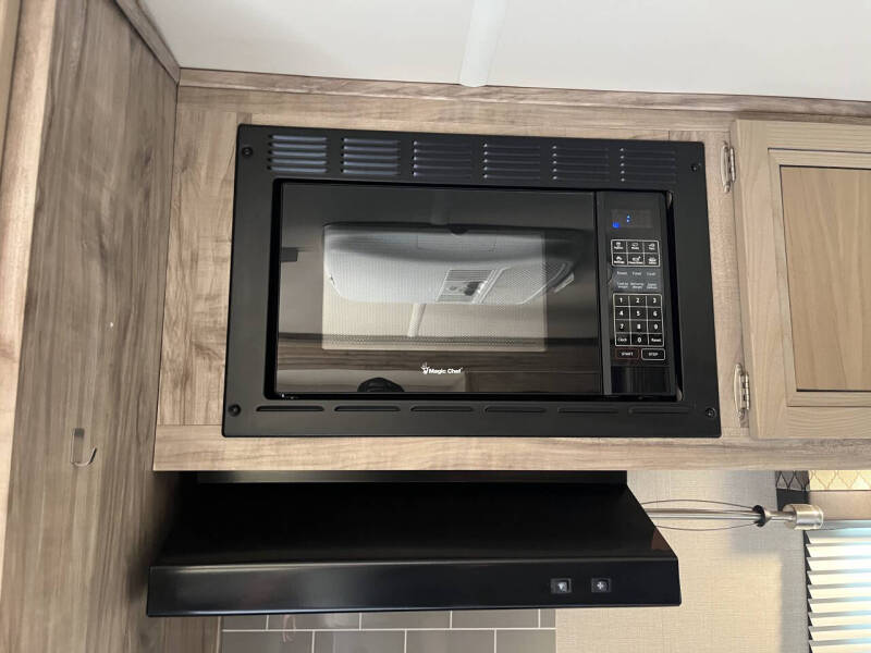 2020 Palomino BACKPACK EDITION