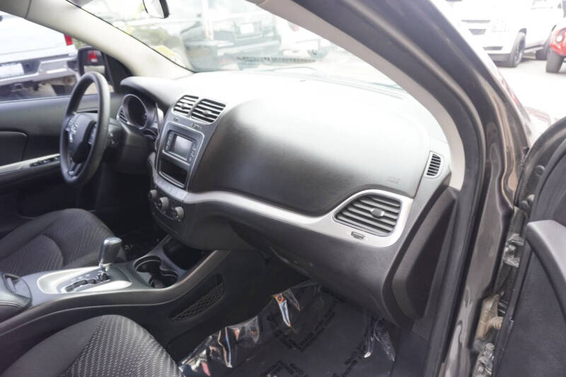 2017 Dodge Journey SE