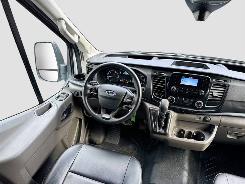 2024 Ford Transit 250