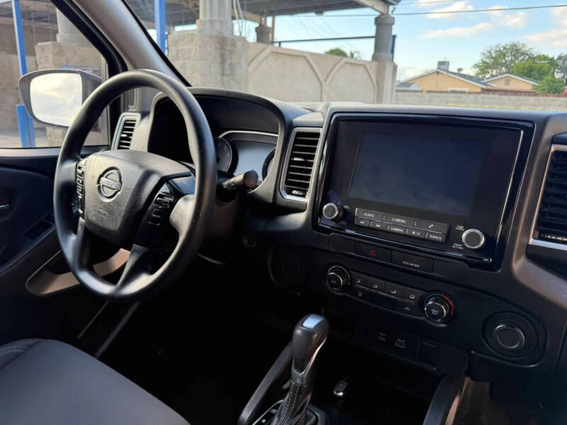 2022 Nissan Frontier