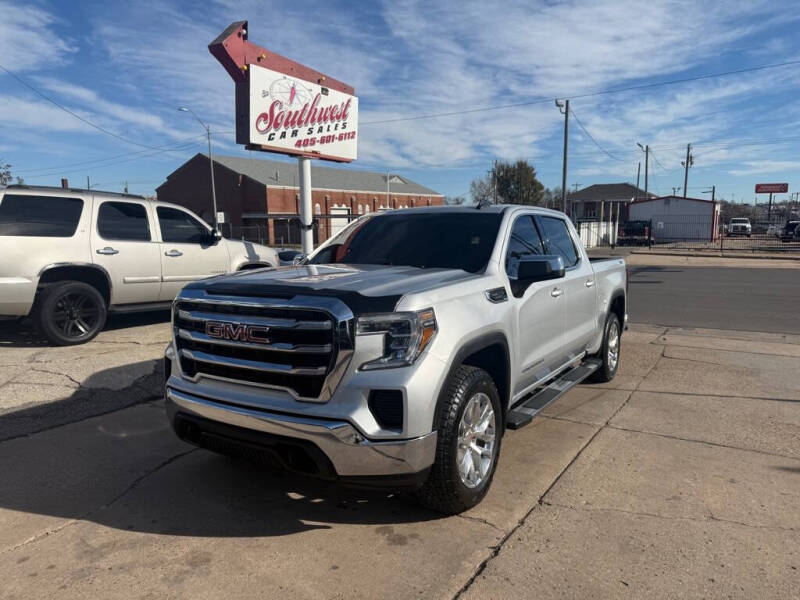 2019 GMC Sierra 1500 SLE's photo
