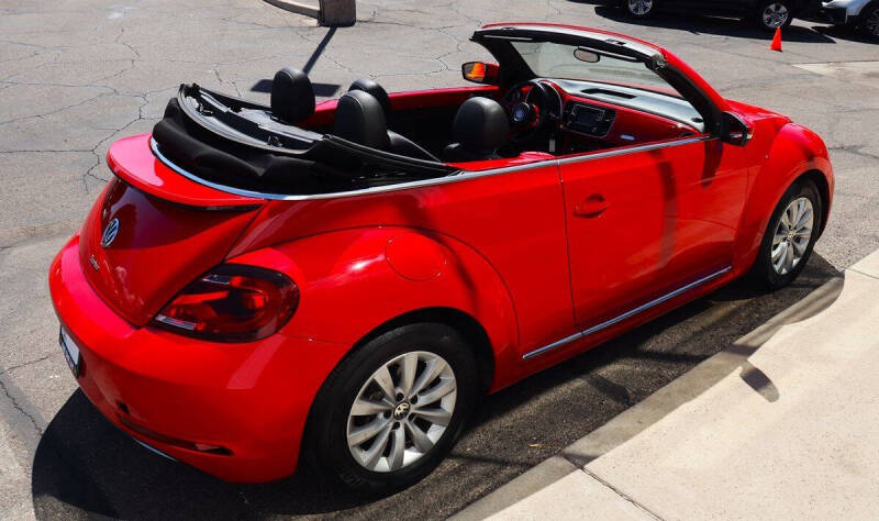 2018 Volkswagen Beetle Convertible 2.0T SE