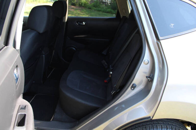 2012 Nissan Rogue S