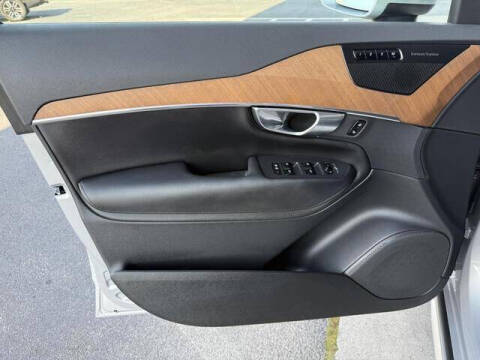 2024 Volvo XC90 B6 Plus Bright Theme 7P