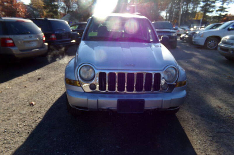 2007 Jeep Liberty Limited photo 2