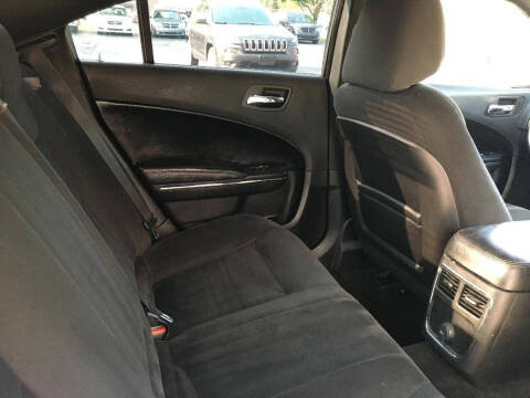 2013 Dodge Charger SE