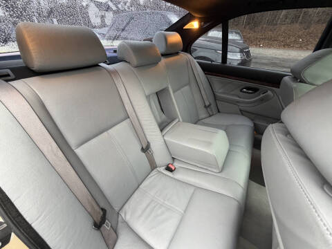 2003 BMW 5 Series 540i