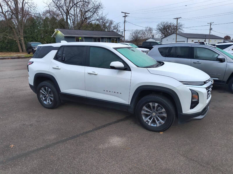 2025 Chevrolet Equinox LT's photo