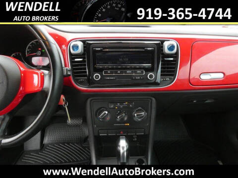 2013 Volkswagen Beetle Convertible