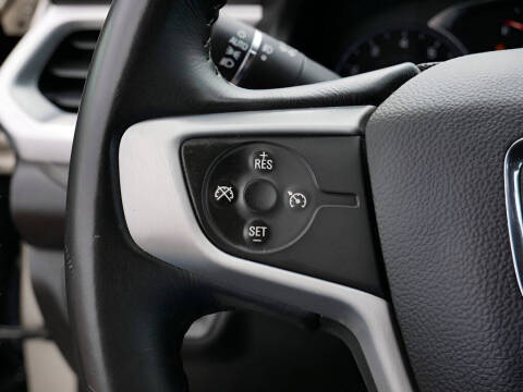 2017 GMC Acadia SLT-1
