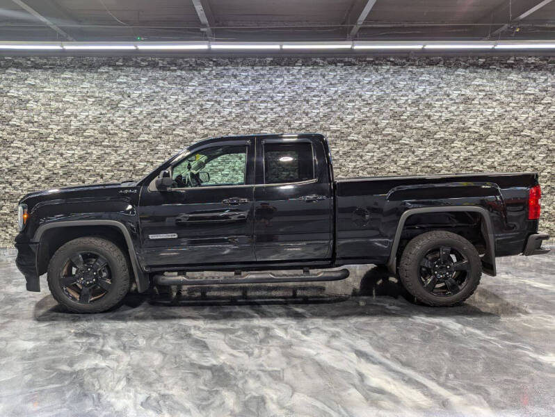 Used 2018 GMC Sierra 1500 Base with VIN 1GTV2LEC0JZ107664 for sale in Detroit, MI