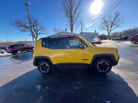 2017 Jeep Renegade Deserthawk