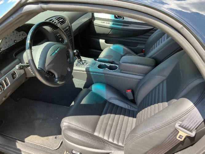 2002 Ford Thunderbird