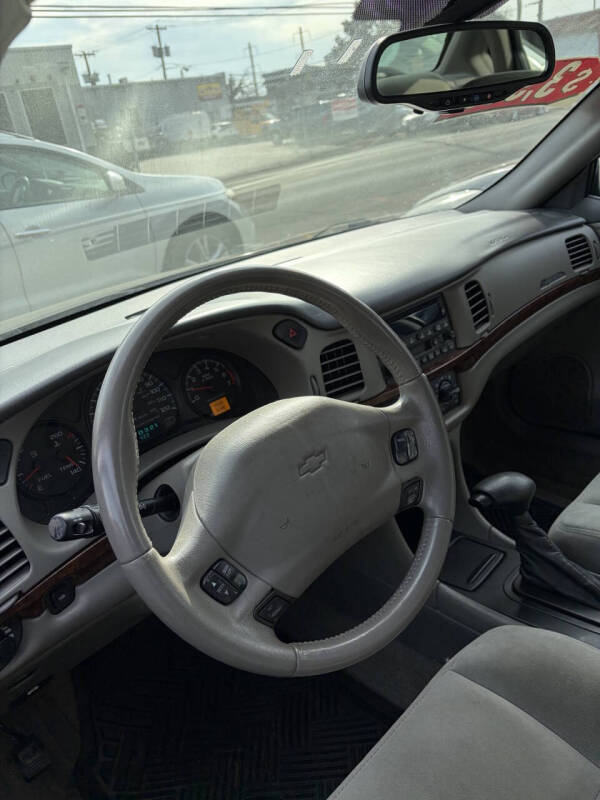 2004 Chevrolet Impala LS