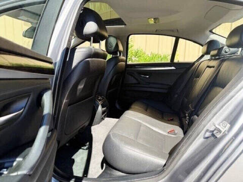 2015 BMW 5 Series 528i