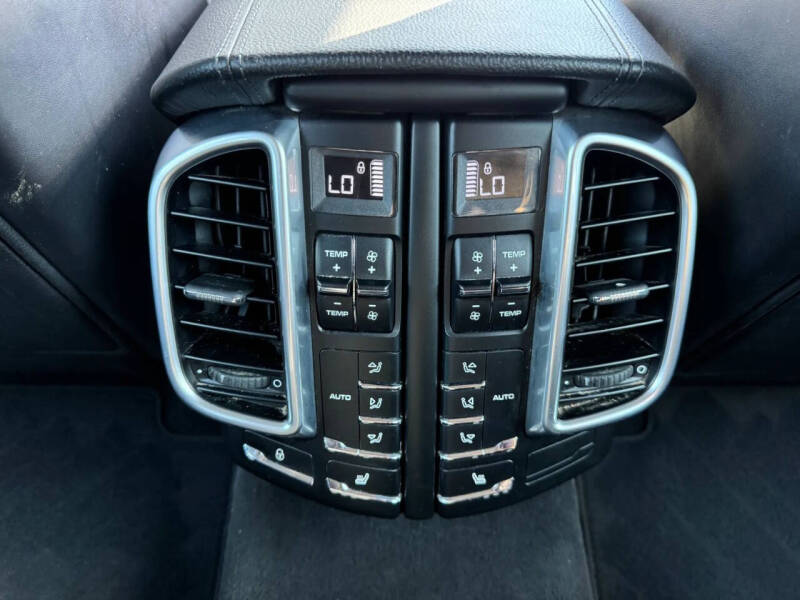 2017 Porsche Cayenne