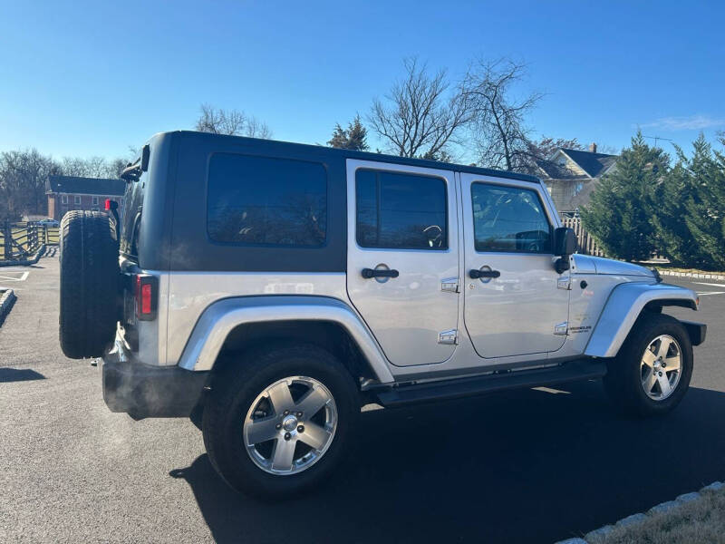 2009 Jeep Wrangler Unlimited Sahara photo 10