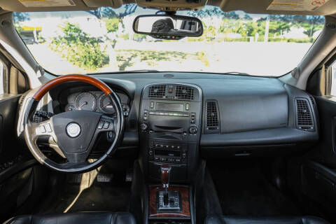 2004 Cadillac SRX