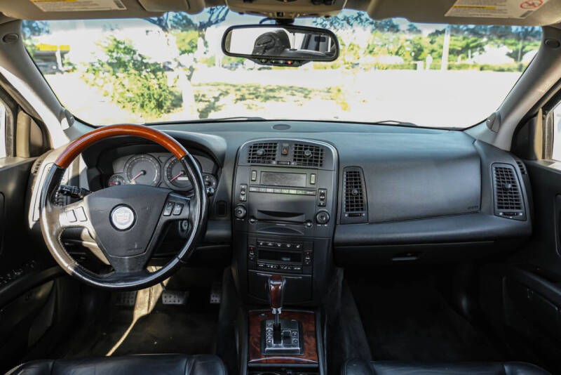 2004 Cadillac SRX