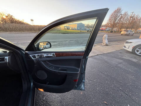 2005 Chrysler Pacifica Touring