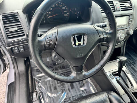 2005 Honda Accord EX V-6 w/Navi