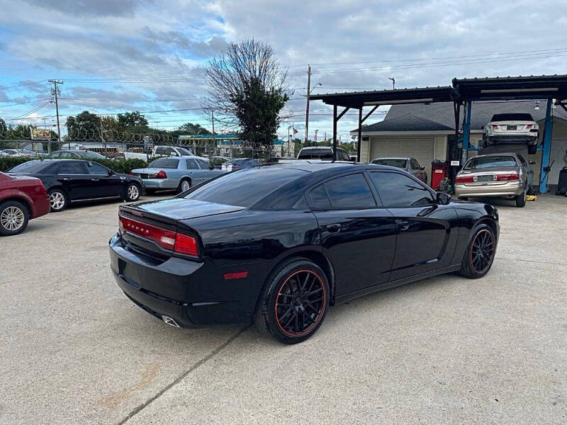 2014 Dodge Charger SE