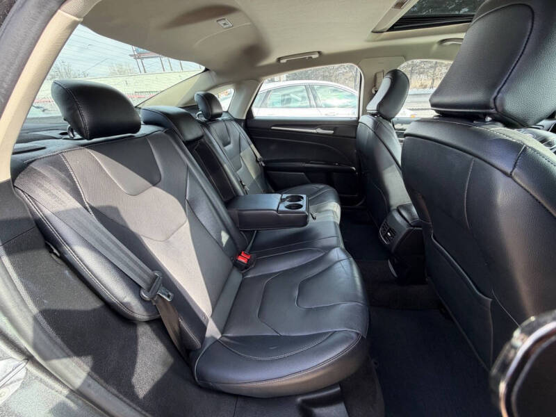 2020 Ford Fusion Titanium