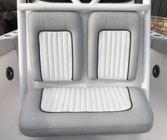 2023 Seafox 248 Commander