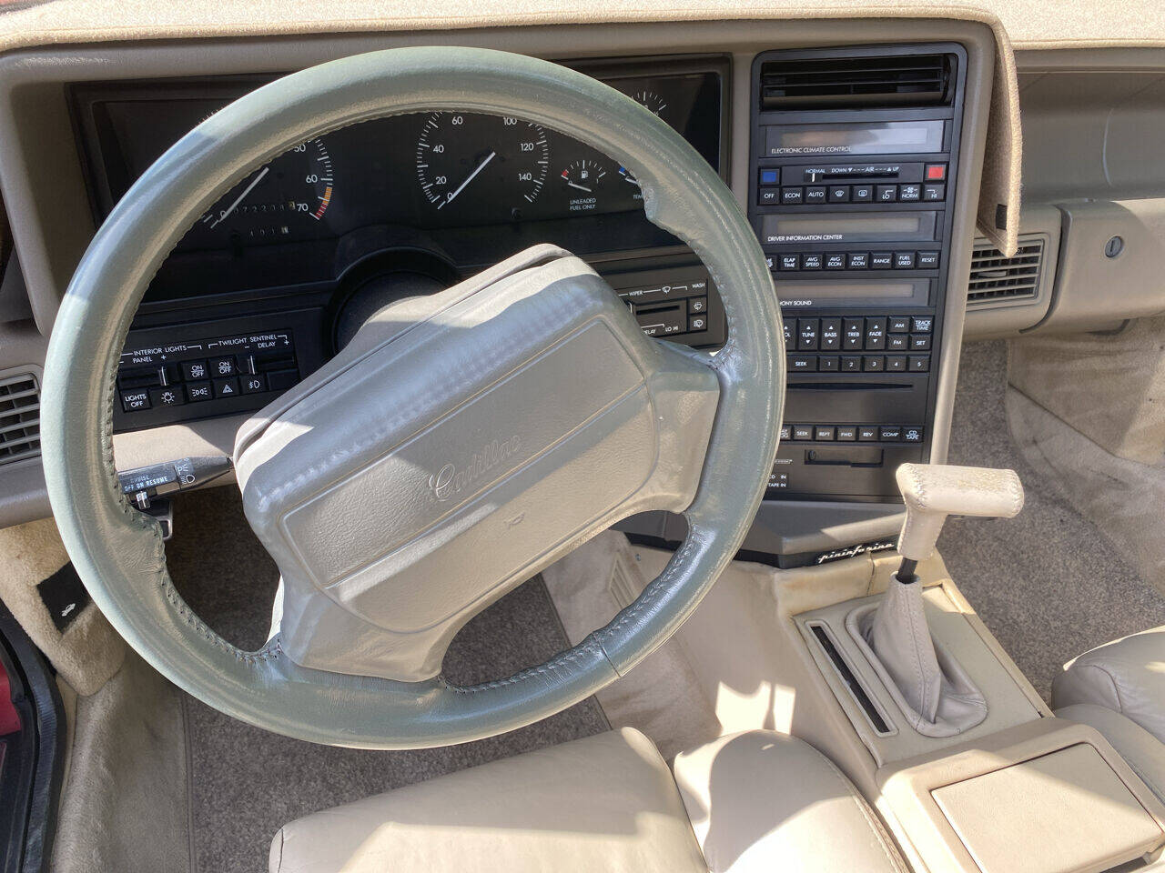 1993 Cadillac Allante 14