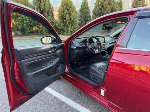 2020 Nissan Altima 2.5 SR