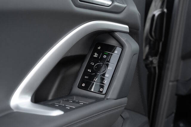 2025 Audi Q5 quattro Premium Plus TFSI