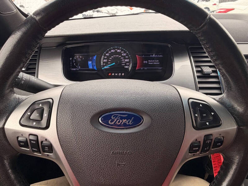 2013 Ford Taurus SEL