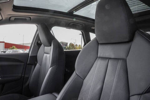 2025 Audi Q5 quattro Premium Plus TFSI