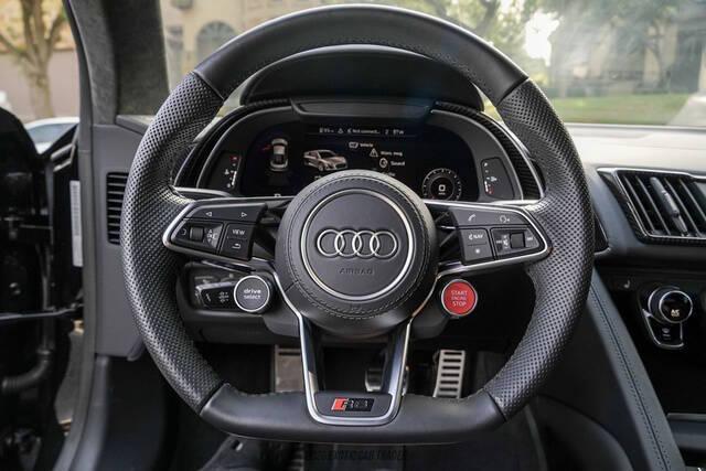 2023 Audi R8 5.2 V10 performance