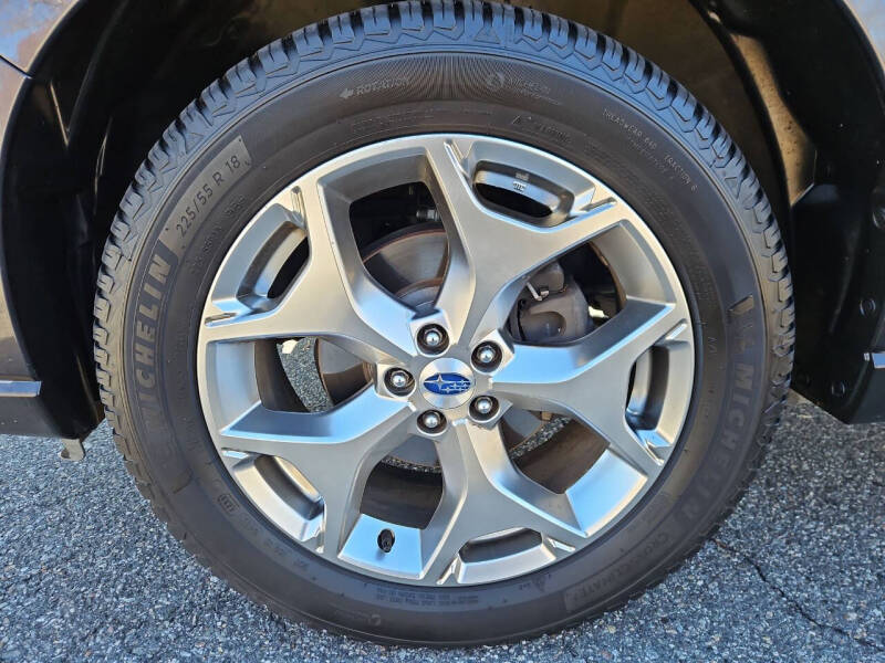 2017 Subaru Forester 2.5i Touring