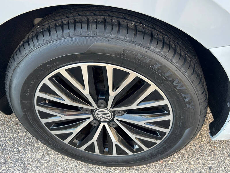 2019 Volkswagen Jetta SE