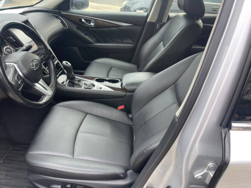 2018 Infiniti Q50 3.0T Luxe