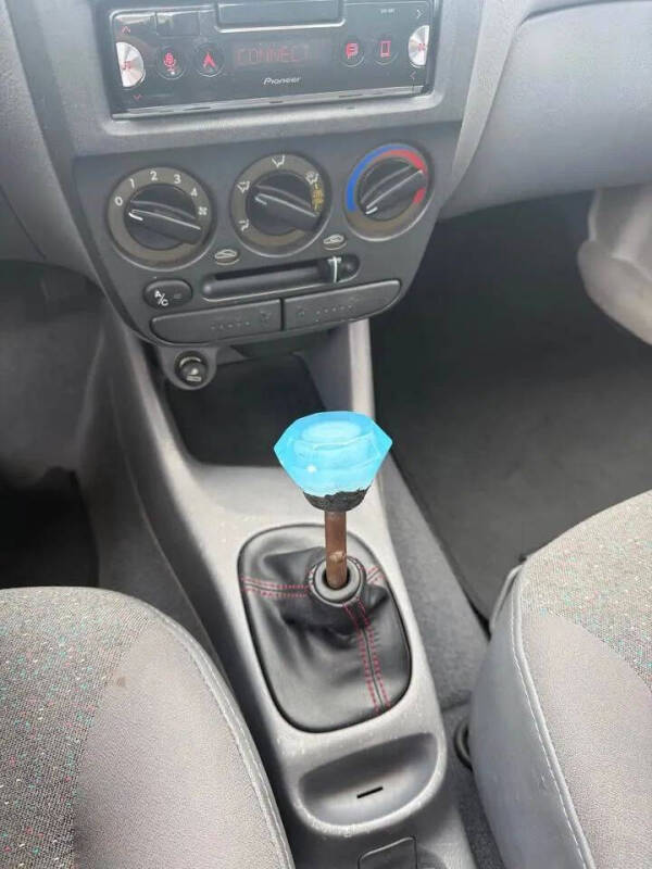 2004 Hyundai Accent