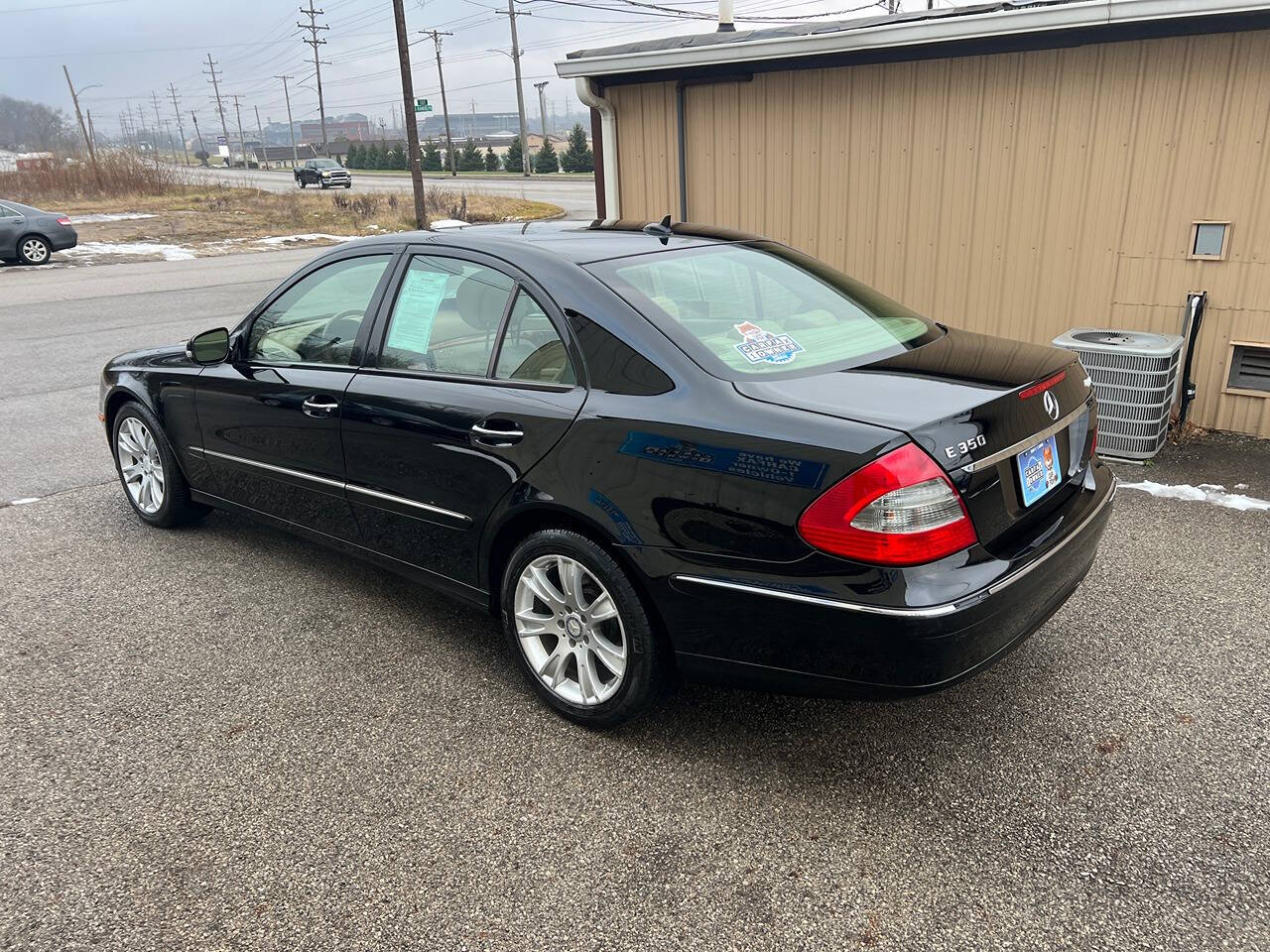 2009 Mercedes-Benz E-Class for sale at BNM AUTO GROUP in GIRARD, OH