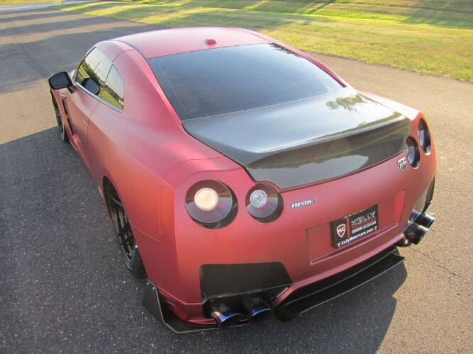 2012 Nissan GT-R Black Edition