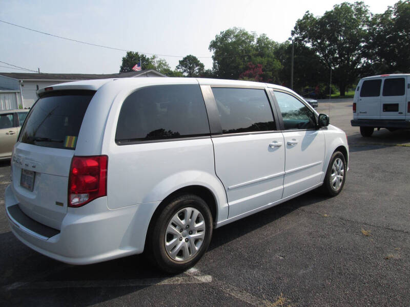 2017 Dodge Grand Caravan SE