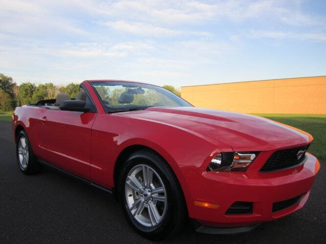 2011 Ford Mustang V6