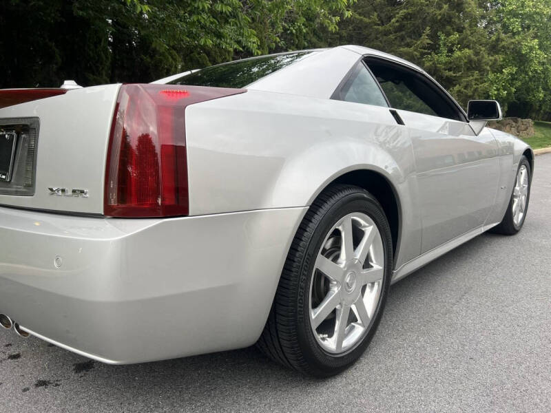 2004 Cadillac XLR