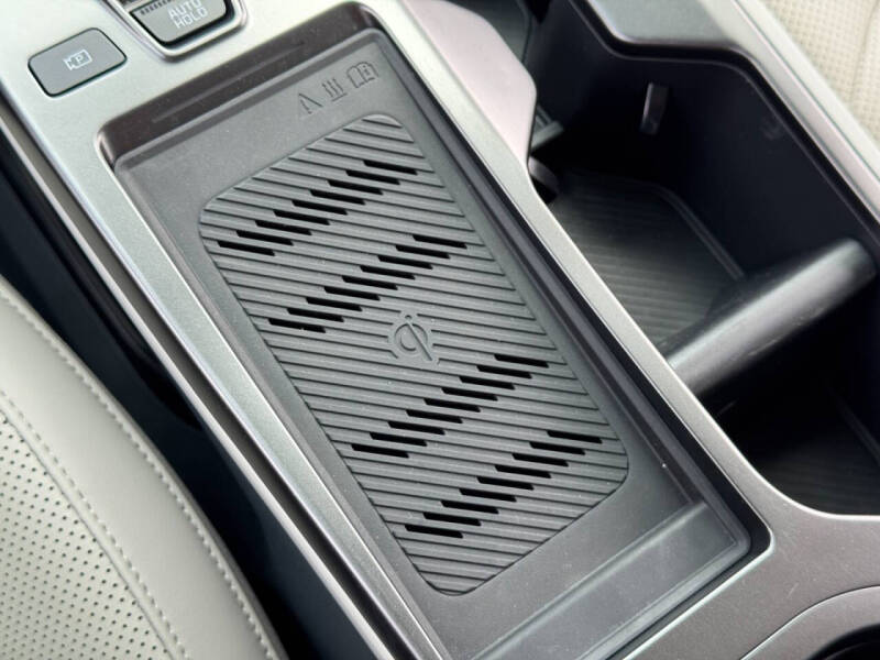 2022 Kia EV6 Wind
