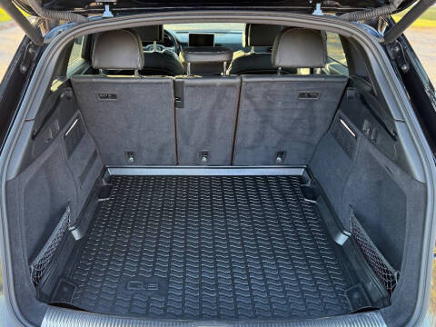 2019 Audi SQ5 3.0T quattro Prestige