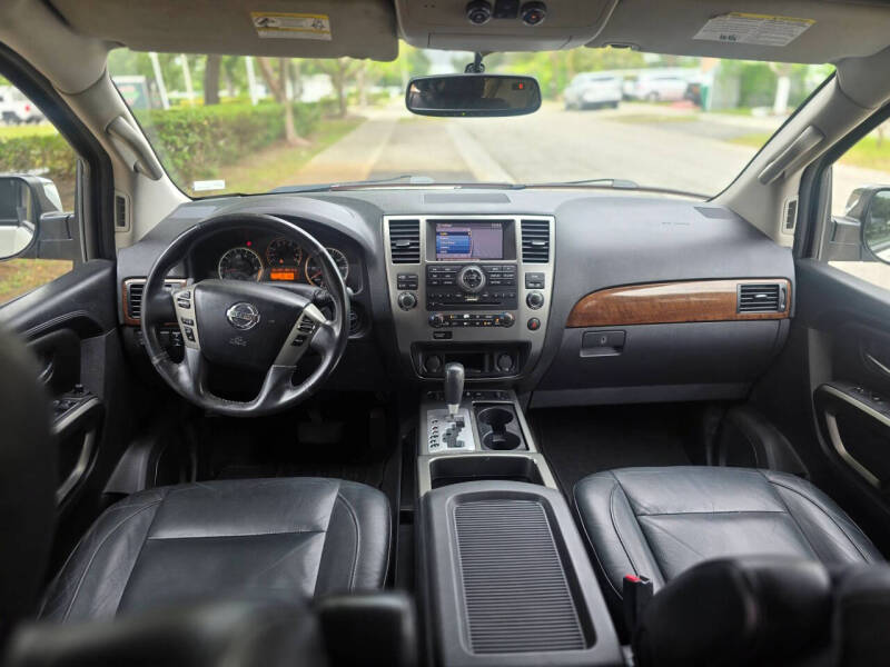 2015 Nissan Armada